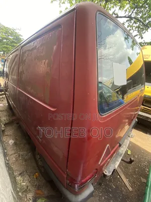 Volkswagen Transporter 1991 Red