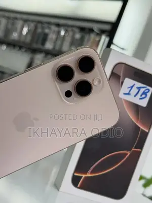 Apple iPhone 16 Pro Max 1 TB Gold