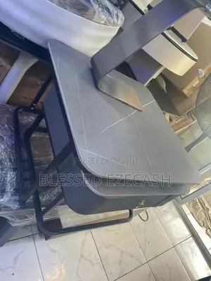 Very High Quality Marble Center Table