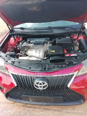 Toyota Camry XLE 4dr Sedan (2.5L 4cyl 6A) 2013 Red