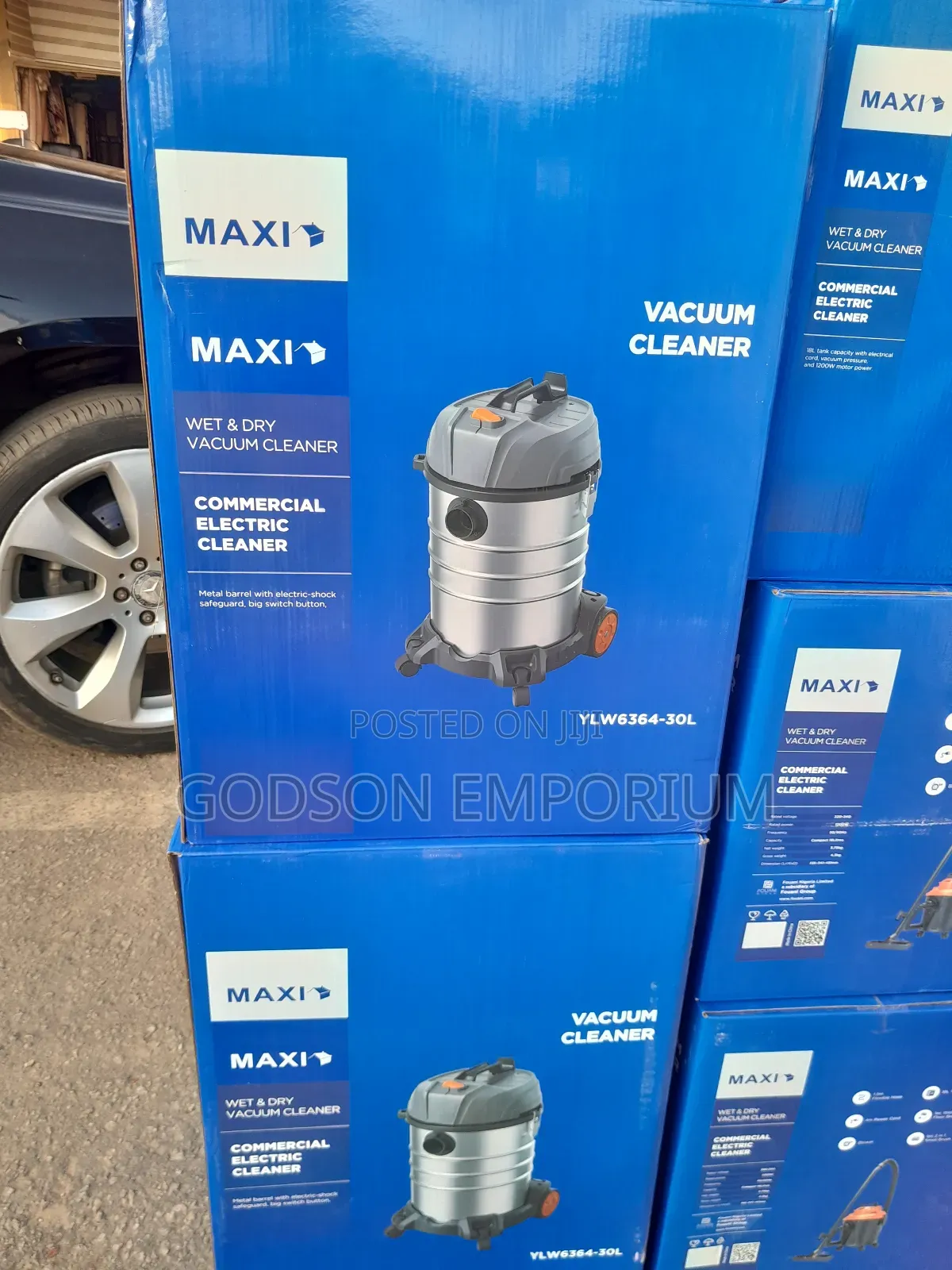 Maxi Vaccum Cleaner 30l