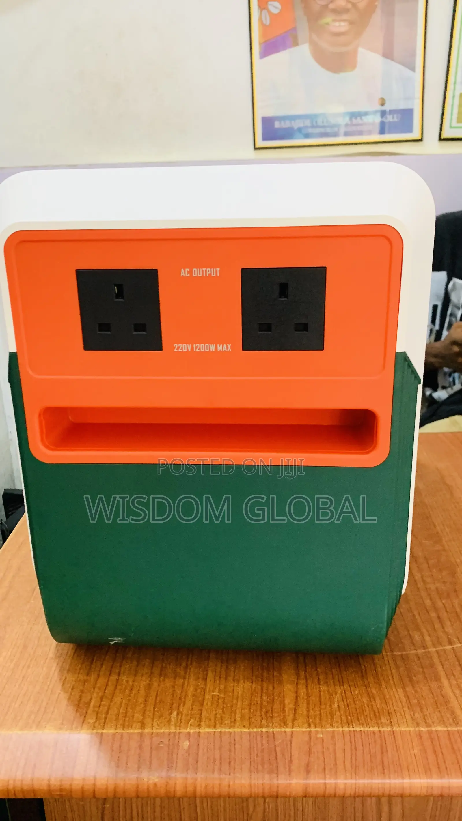 Original Solar Generator Is Available