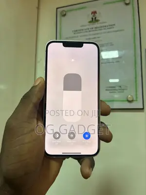 Apple iPhone 13 128 GB White
