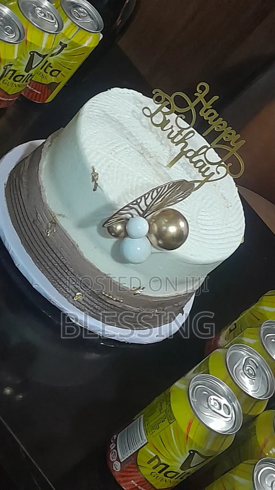 6 Inches Cake