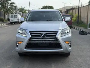 Lexus GX 460 Luxury 2015 Silver