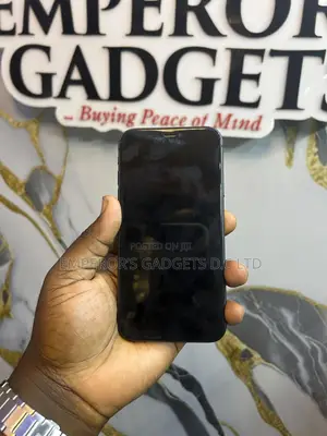 Apple iPhone 11 64 GB Black