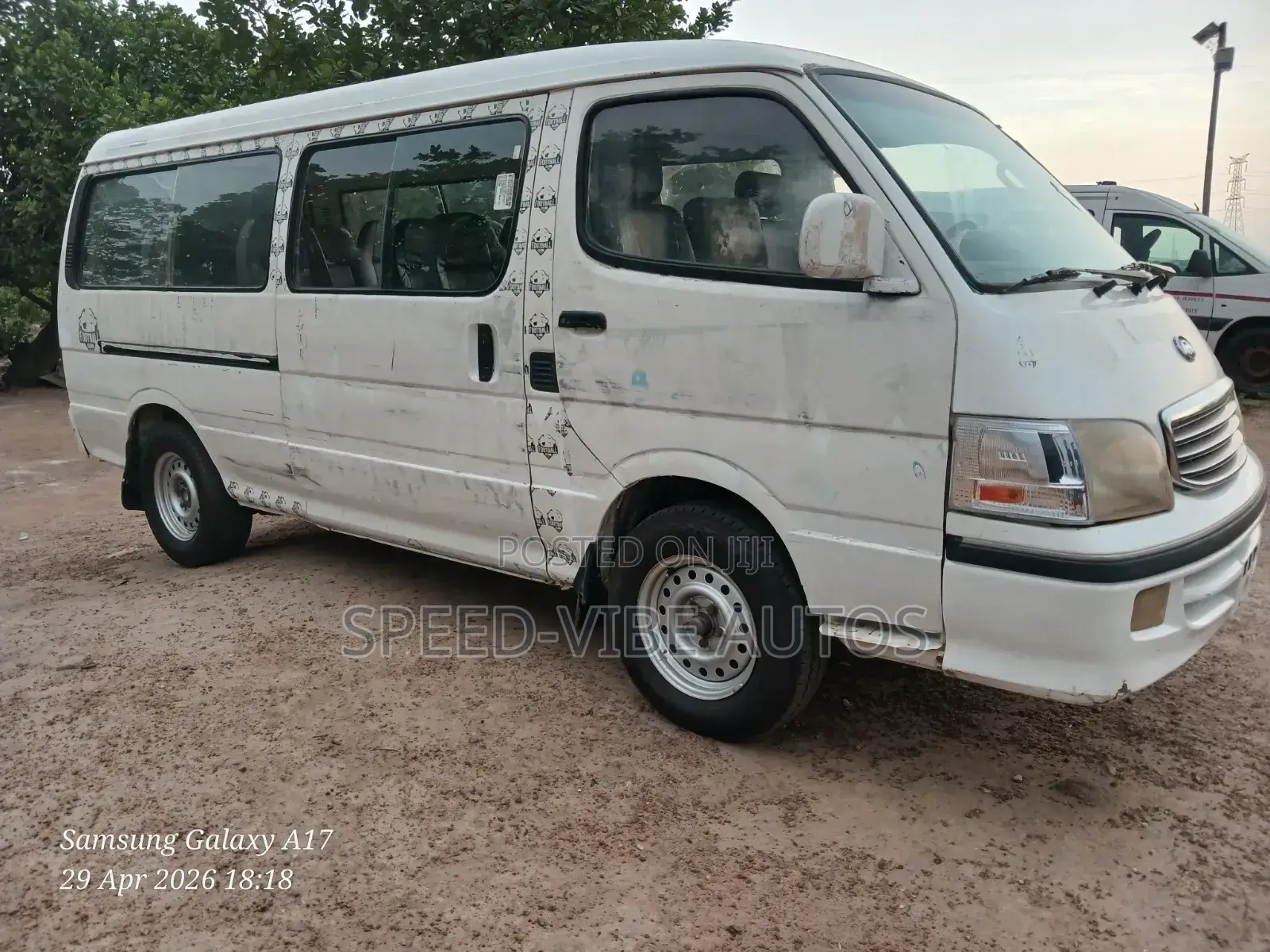 Foton AUV 2000 White