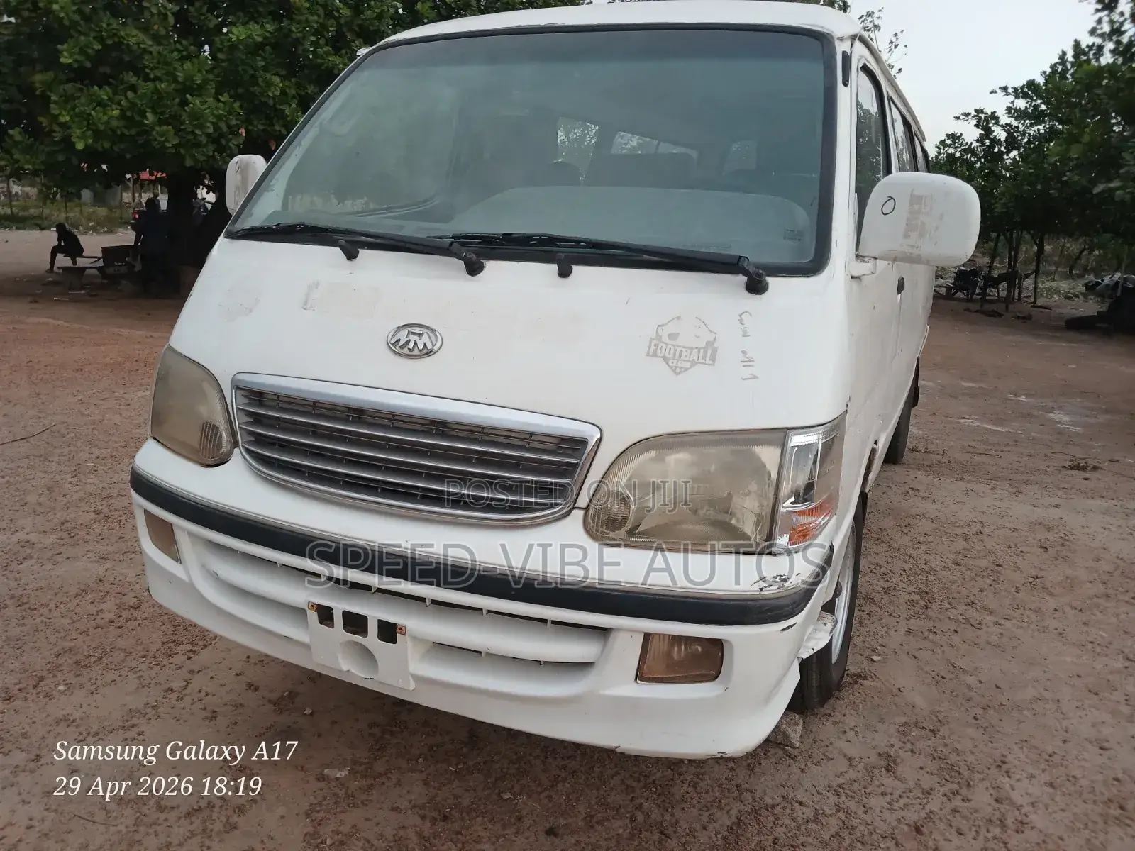 Foton AUV 2000 White