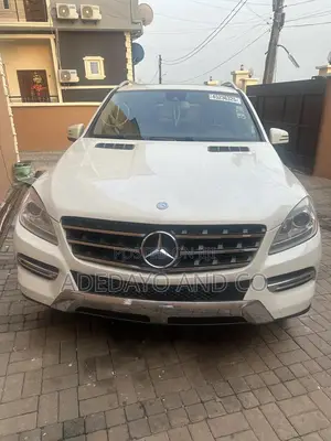 Mercedes-Benz M Class ML 350 BlueTEC 4Matic 2012 White