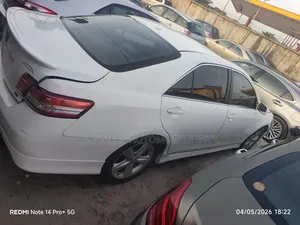 Toyota Camry 2010 White