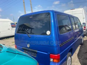 Volkswagen Transporter 2003 Blue