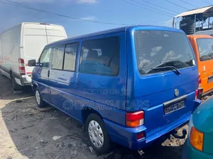 Volkswagen Transporter 2003 Blue