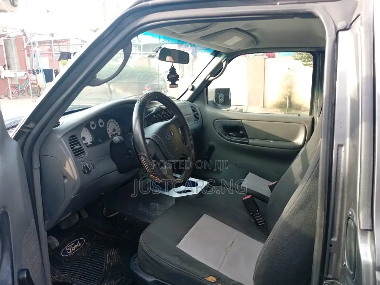 Ford Explorer 2006 Gray