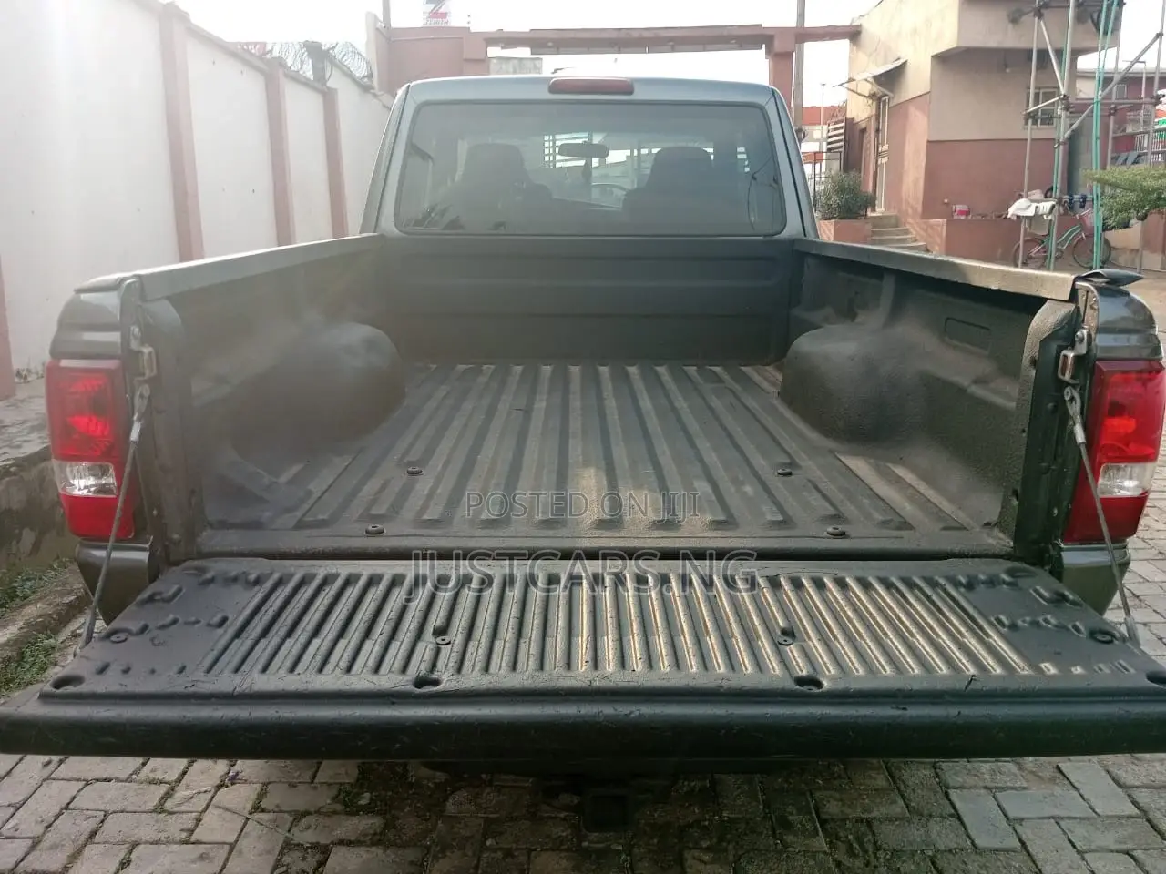 Ford Explorer 2006 Gray
