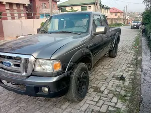 Ford Explorer 2006 Gray
