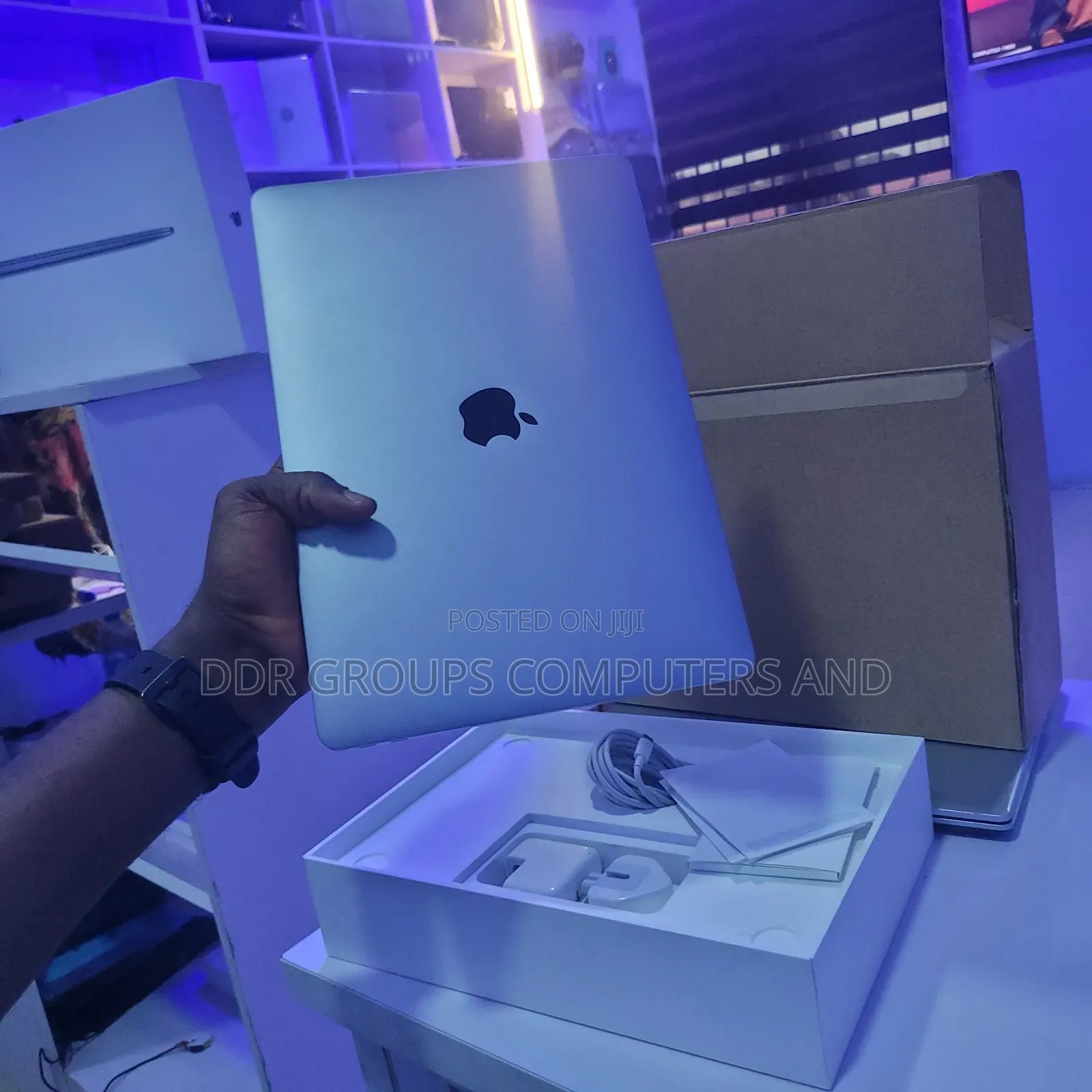 Laptop Apple MacBook Air 2020 M1 16GB Apple M1 SSD 256GB