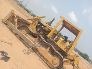 Caterpillar Bulldozers D6c