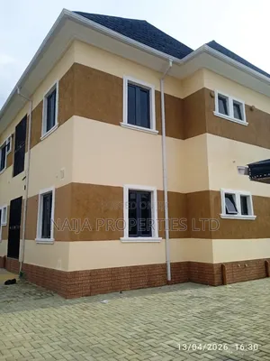 3bdrm Apartment in Parapo, Awoyaya for rent