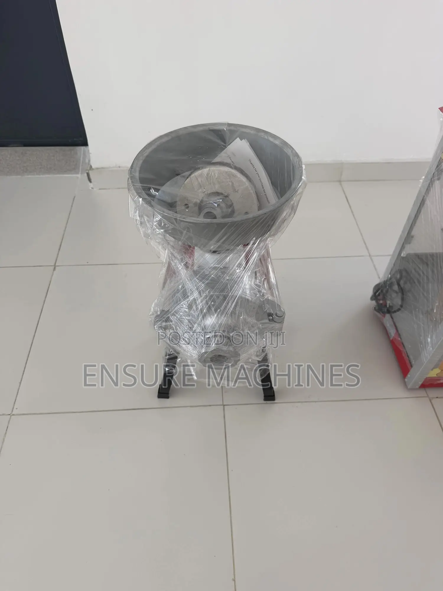 Grinding Machine - Wet and Dry Grinding Machine
