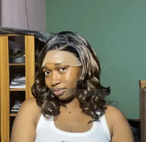 Bouncy Wig