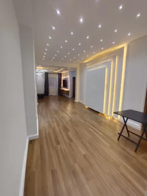 Furnished 3bdrm Apartment in Prime Water Gardens, Lekki Phase 1