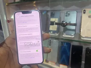 Apple iPhone 13 128 GB White