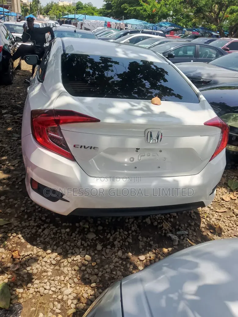 Honda Civic 2017 White