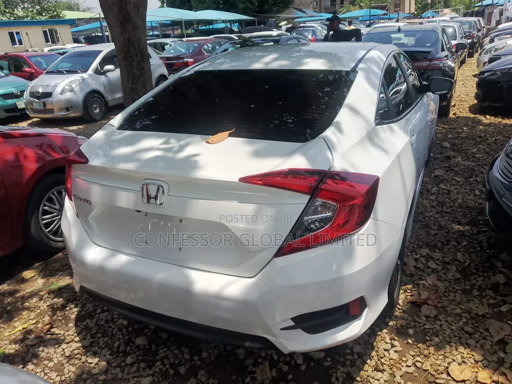 Honda Civic 2017 White