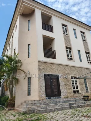 7bdrm Duplex in Wuse 2 District for rent