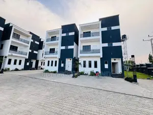 4bdrm Duplex in Kado for sale
