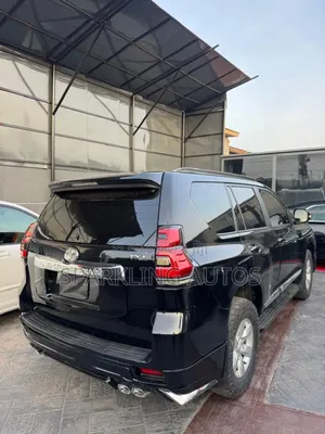 Toyota Land Cruiser Prado 2015 Black