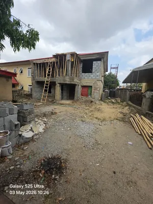 4bdrm Duplex in Citec Mbora for sale