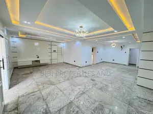 6bdrm Duplex in Gwarinpa for sale