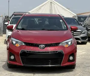 Toyota Corolla 2015 Burgundy