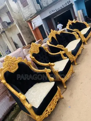 Royal Sofa