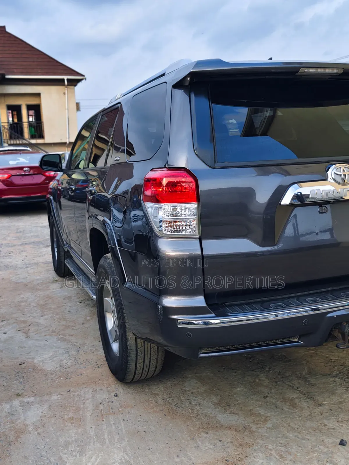Toyota 4-Runner SR5 4WD 2012 Gray