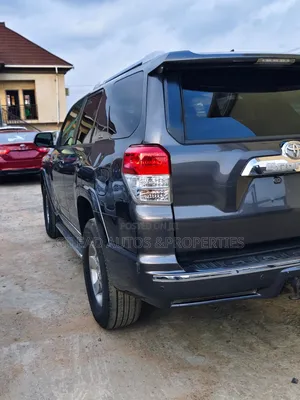 Toyota 4-Runner SR5 4WD 2012 Gray