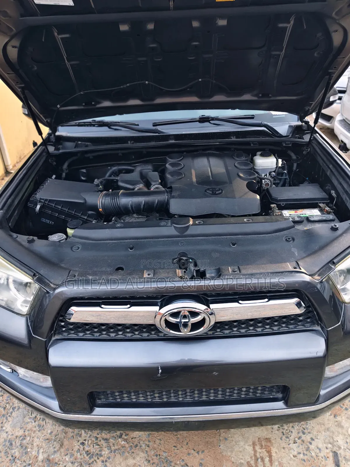 Toyota 4-Runner SR5 4WD 2012 Gray