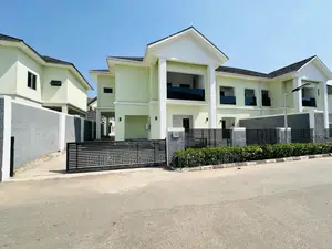 4bdrm Duplex in Life Camp for rent