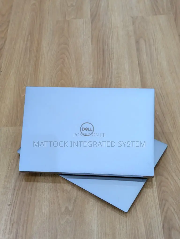 Laptop Dell Precision 5560 32GB Intel Core i9 SSD 1T