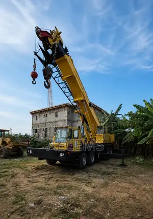 65tons Crane For Hire (Pre-mob)