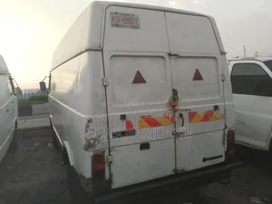 Volkswagen LT 2002 White