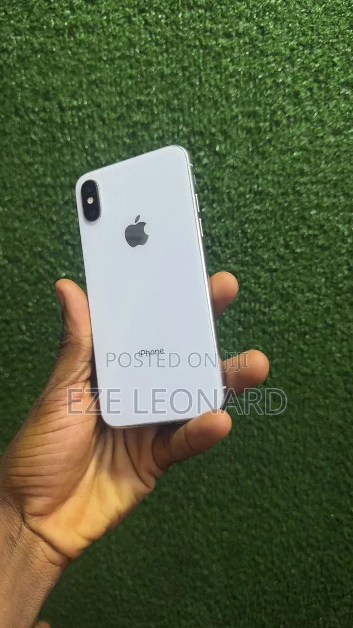 Apple iPhone X 256 GB White