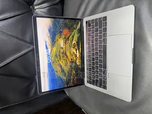 Laptop Apple MacBook Pro 2019 16GB Intel Core i7 SSD 512GB