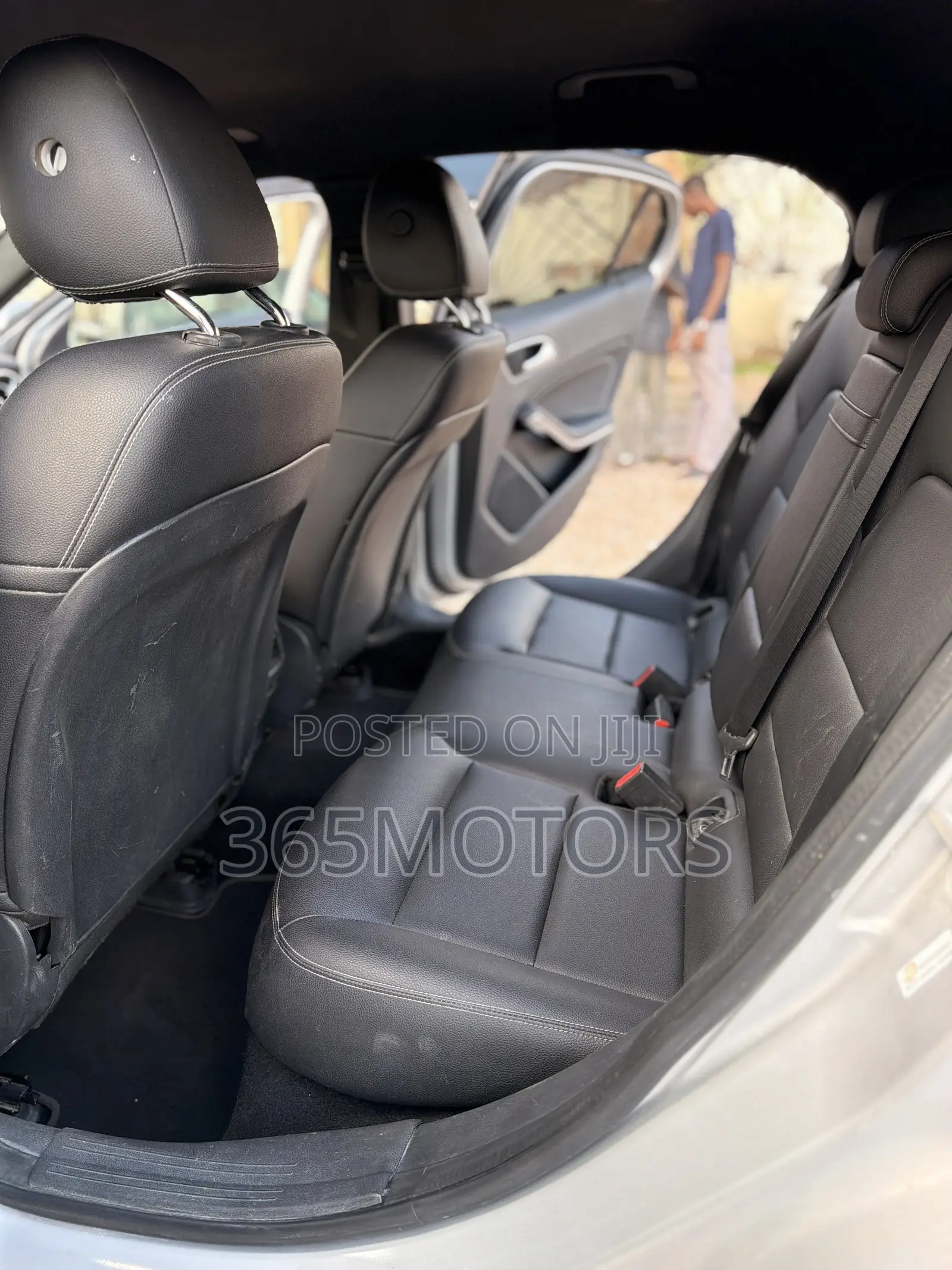 Mercedes-Benz GLA 250 2017 Silver
