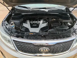 Kia Sorento EX 4dr SUV AWD (3.3L 6cyl 6A) 2014 Gray