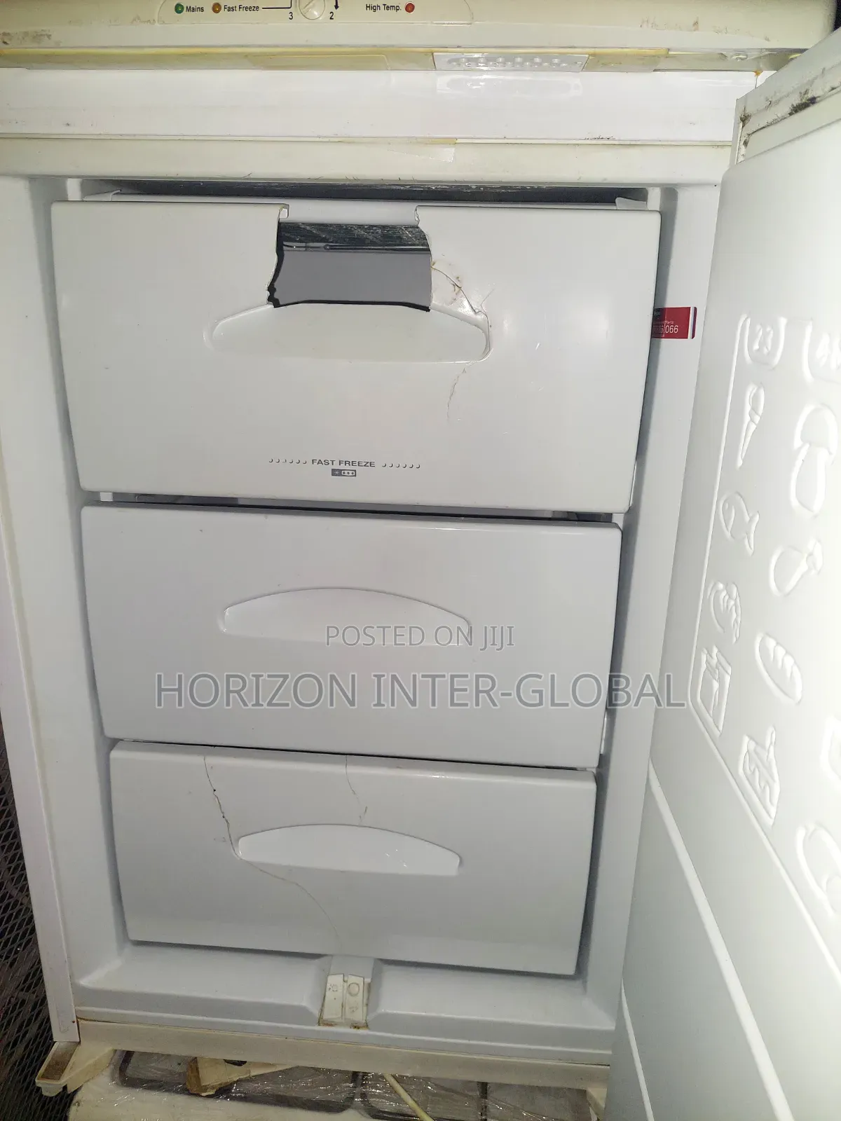 Hotpoint 3 Boxes Upright Freezer