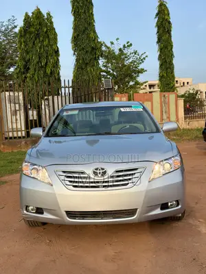 Toyota Camry LE 4dr Sedan (2.4L 4cyl 5A) 2008 Silver