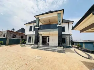 5bdrm Duplex in Life Camp for sale