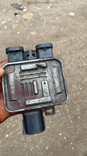 Range Rover Evoque Fan Module
